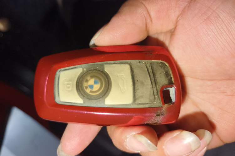 Used BMW X4  Vehicle Key