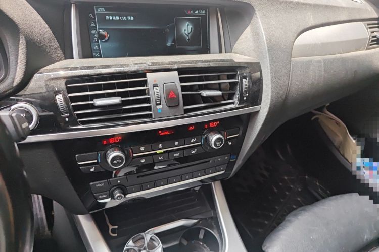 Used BMW X4 2016 xDrive20i M Sport Edition Audio And AC Panel