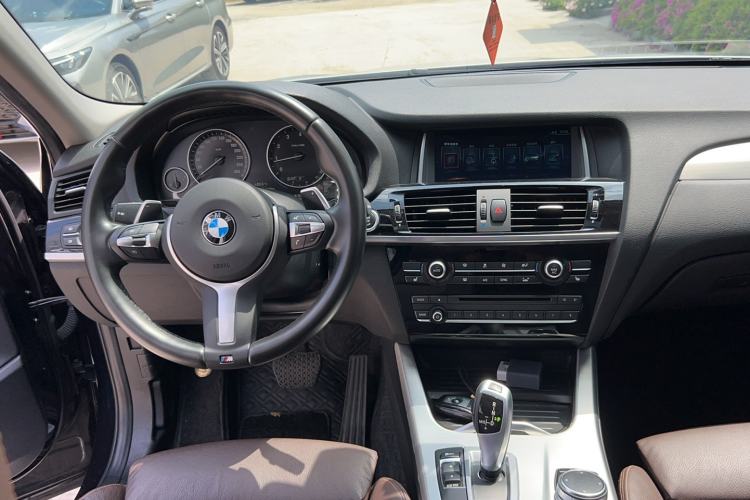 Used BMW X4 2016 xDrive20i M Sport Edition Steering Wheel