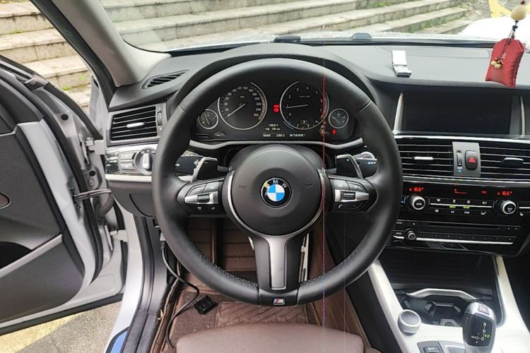 Used BMW X4 2016 xDrive20i M Sport Edition Steering Wheel