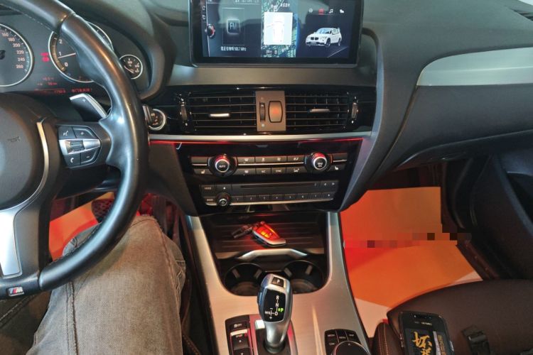 Used BMW X4 2016 xDrive20i M Sport Edition Audio And AC Panel