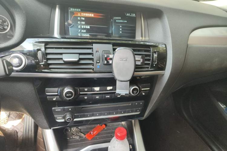 Used BMW X4 2016 xDrive20i M Sport Edition Audio And AC Panel