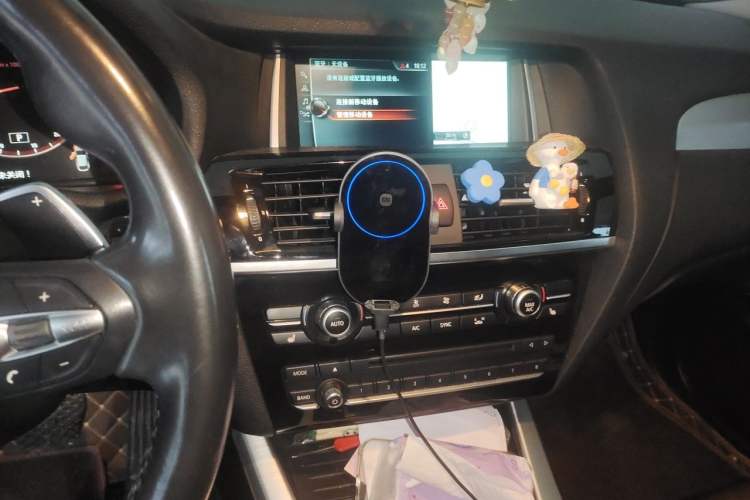 Used BMW X4 2016 xDrive20i M Sport Edition Audio And AC Panel
