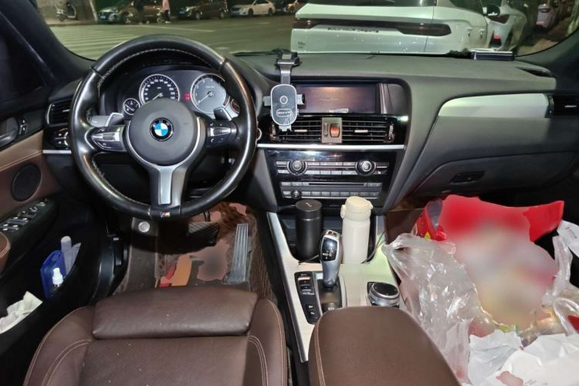 Used BMW X4 2016 xDrive20i M Sport Edition Center Console