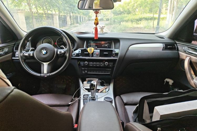 Used BMW X4 2016 xDrive20i M Sport Edition Center Console