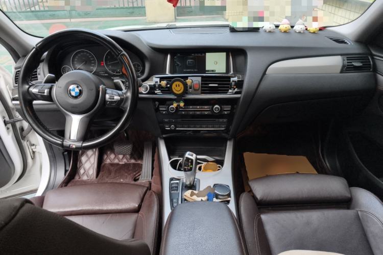 Used BMW X4 2016 xDrive20i M Sport Edition Center Console