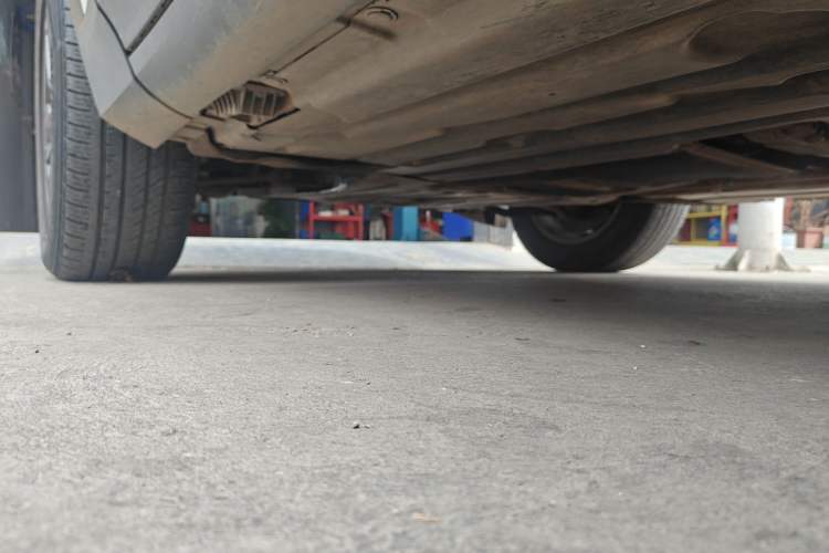 Used BMW X4  Chassis Front Left