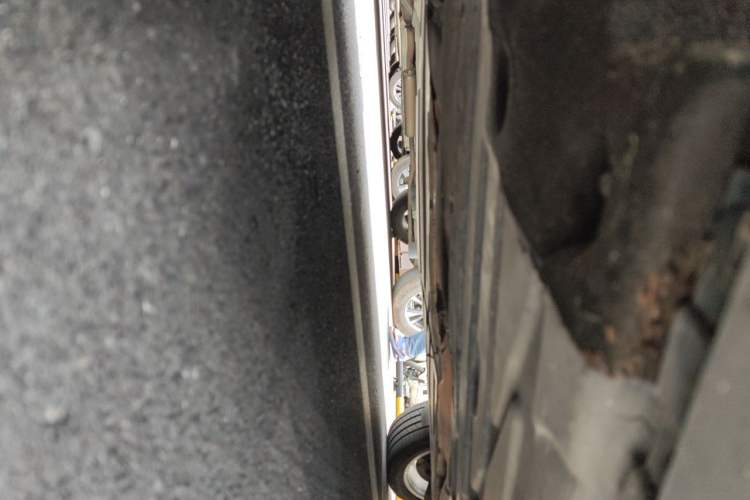Used BMW X4  Chassis Front Left