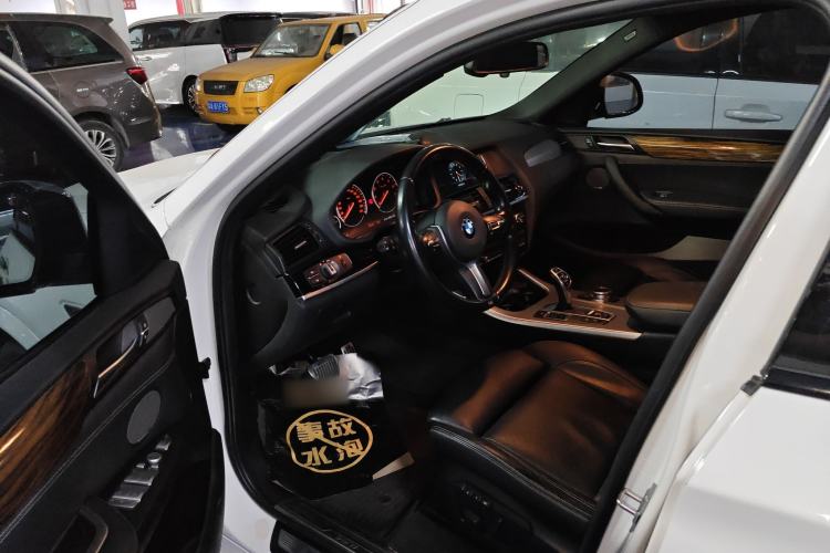 Used BMW X4 2016 M40i Driver Seat
