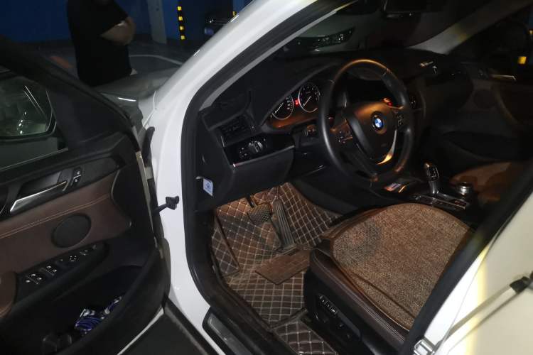 Used BMW X4 2016 xDrive20i M Sport Edition Driver Seat