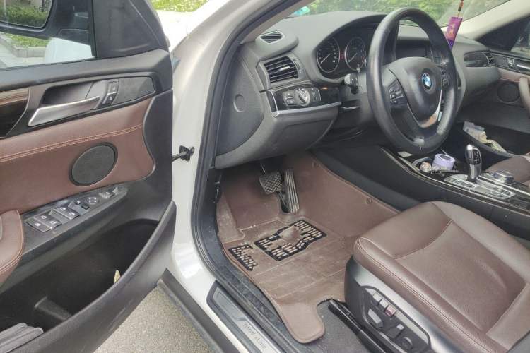 Used BMW X4 2016 xDrive20i M Sport Edition Driver Seat