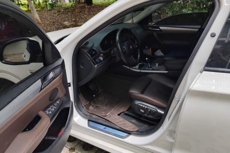 Used BMW X4 2016 xDrive20i M Sport Edition Driver Seat