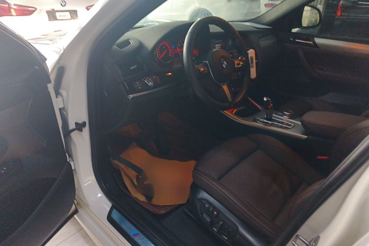 Used BMW X4 2016 xDrive20i M Sport Edition Driver Seat