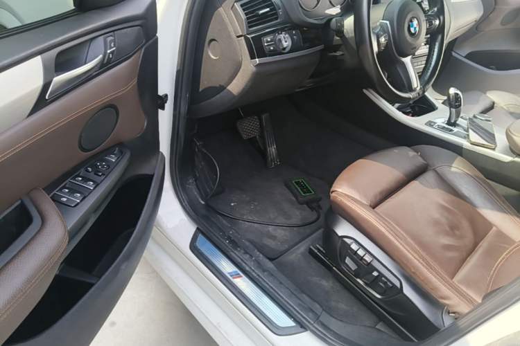 Used BMW X4 2016 xDrive20i M Sport Edition Driver Seat