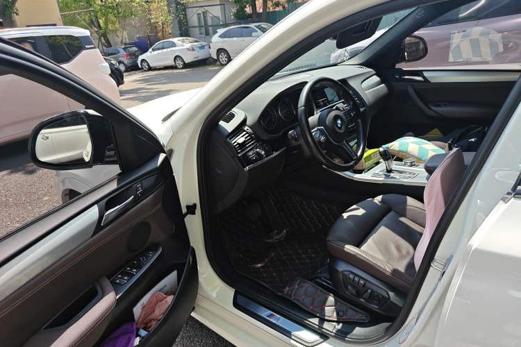 Used BMW X4 2016 xDrive20i M Sport Edition Driver Seat