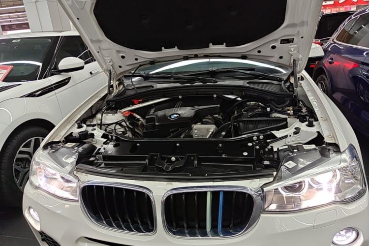 Used BMW X4 2016 xDrive20i M Sport Edition Engine Bay