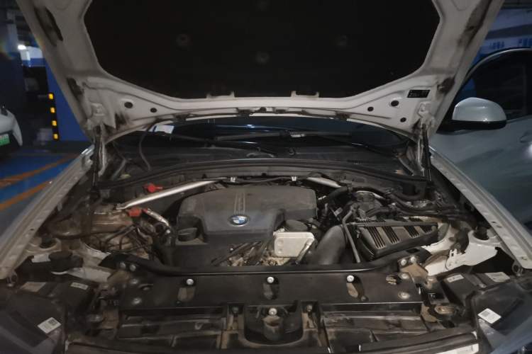 Used BMW X4 2016 xDrive20i M Sport Edition Engine Bay