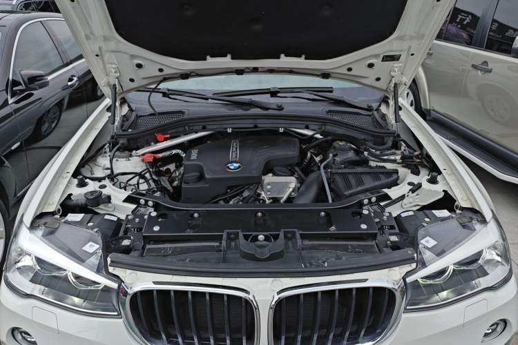 Used BMW X4 2016 xDrive20i M Sport Edition Engine Bay