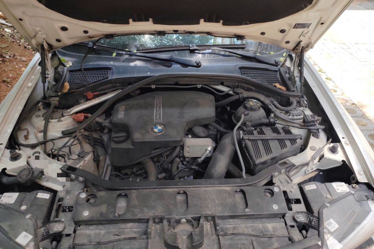 Used BMW X4 2016 xDrive20i M Sport Edition Engine Bay