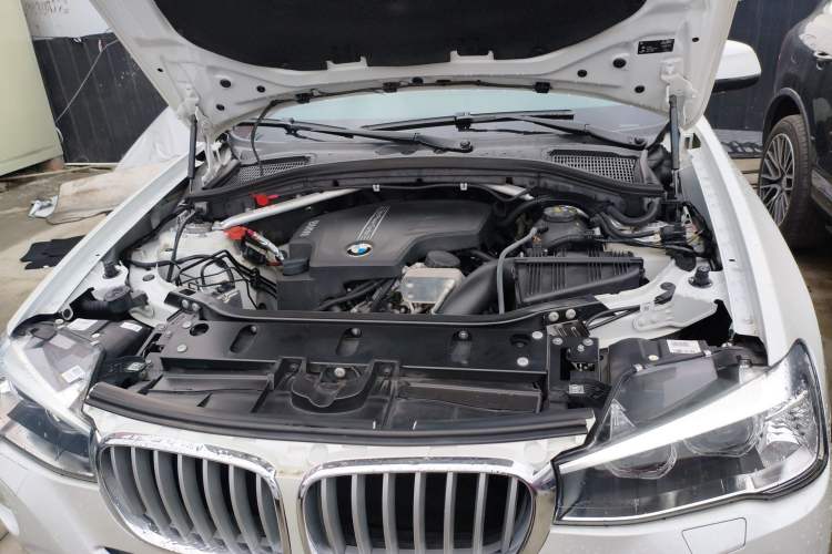 Used BMW X4 2016 xDrive20i M Sport Edition Engine Bay