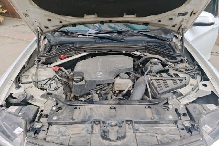 Used BMW X4 2016 xDrive20i M Sport Edition Engine Bay