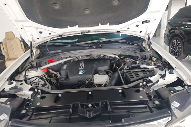 Used BMW X4 2016 xDrive20i M Sport Edition Engine Bay