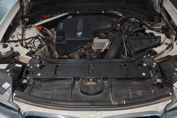 Used BMW X4 2016 xDrive20i M Sport Edition Engine Bay