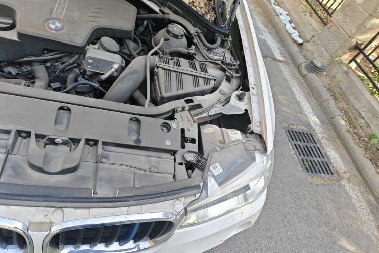 Used BMW X4 2016 xDrive20i M Sport Edition Engine Bay Left