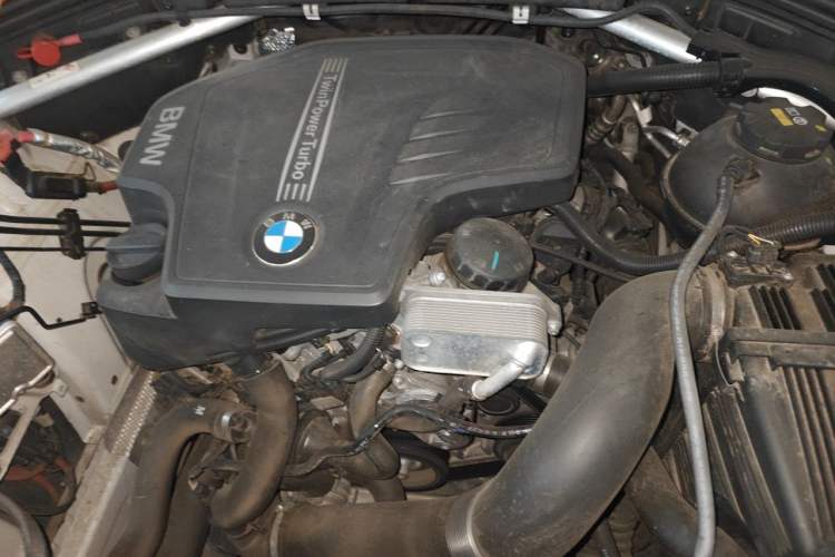 Used BMW X4 2016 xDrive20i M Sport Edition Engine Bay Left