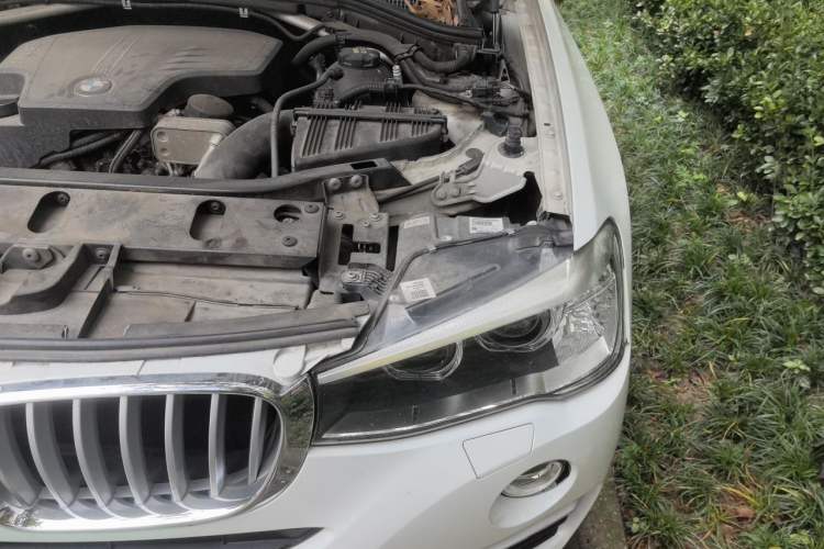 Used BMW X4 2016 xDrive20i M Sport Edition Engine Bay Left