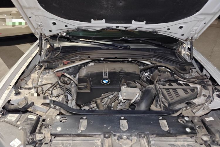 Used BMW X4 2016 xDrive20i M Sport Edition Engine Bay