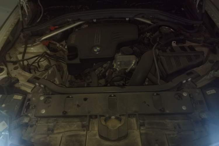 Used BMW X4 2016 xDrive20i M Sport Edition Engine Bay
