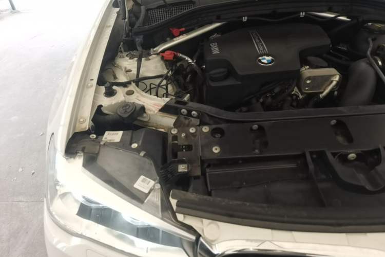 Used BMW X4 2016 xDrive20i M Sport Edition Engine Bay Right