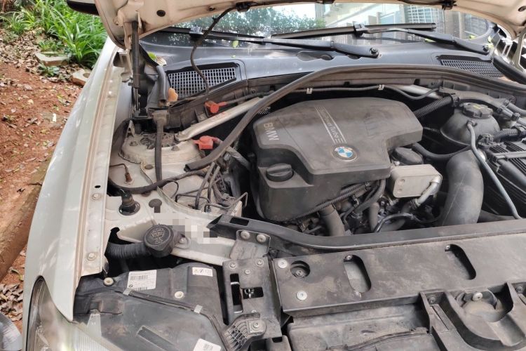Used BMW X4 2016 xDrive20i M Sport Edition Engine Bay Right