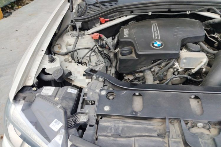 Used BMW X4 2016 xDrive20i M Sport Edition Engine Bay Right