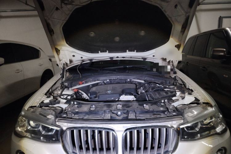 Used BMW X4 2016 xDrive20i M Sport Edition Engine Bay