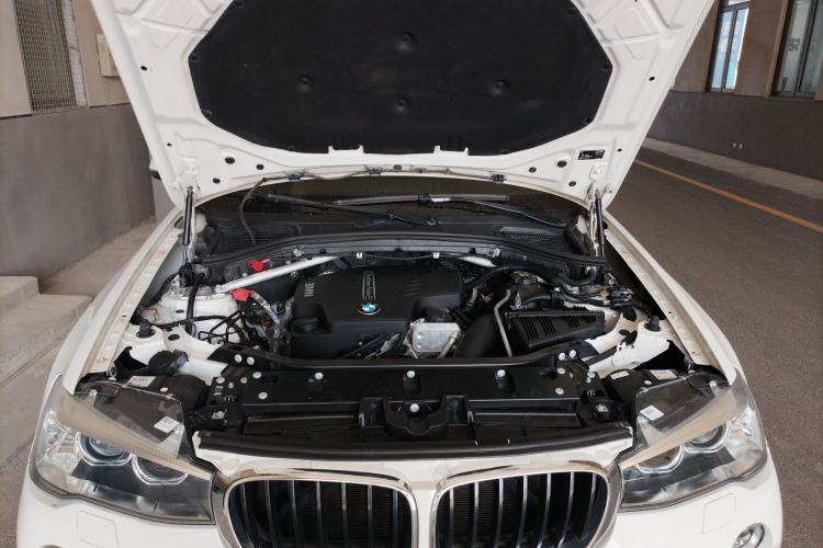 Used BMW X4 2016 xDrive20i M Sport Edition Engine Bay