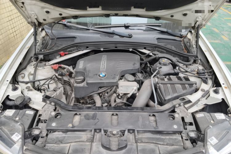Used BMW X4 2016 xDrive20i M Sport Edition Engine Bay