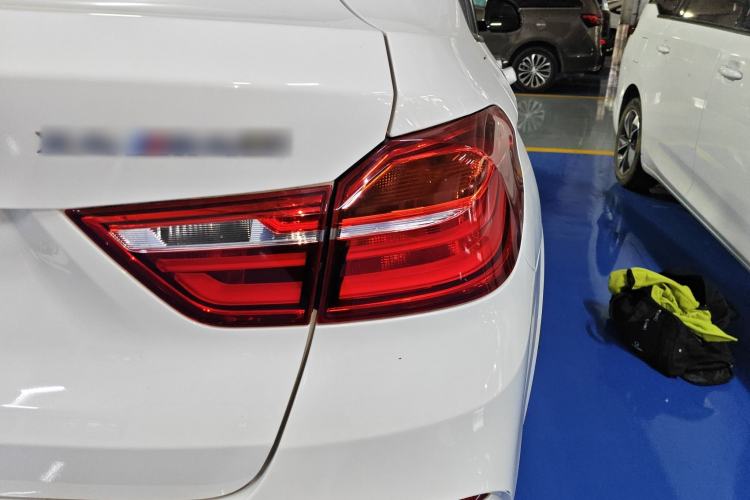 Used BMW X4 2016 M40i Exterior 3