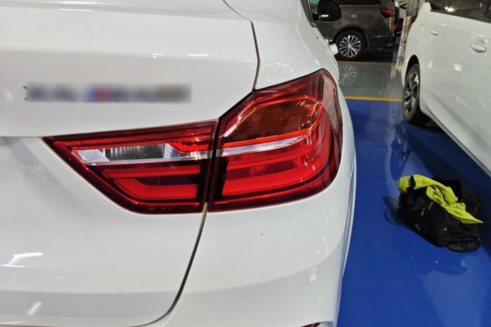 Used BMW X4 2016 M40i Exterior 3