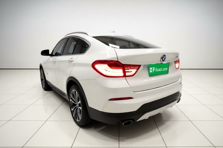 Used BMW X4 2016 xDrive20i M Sport Edition Exterior 3