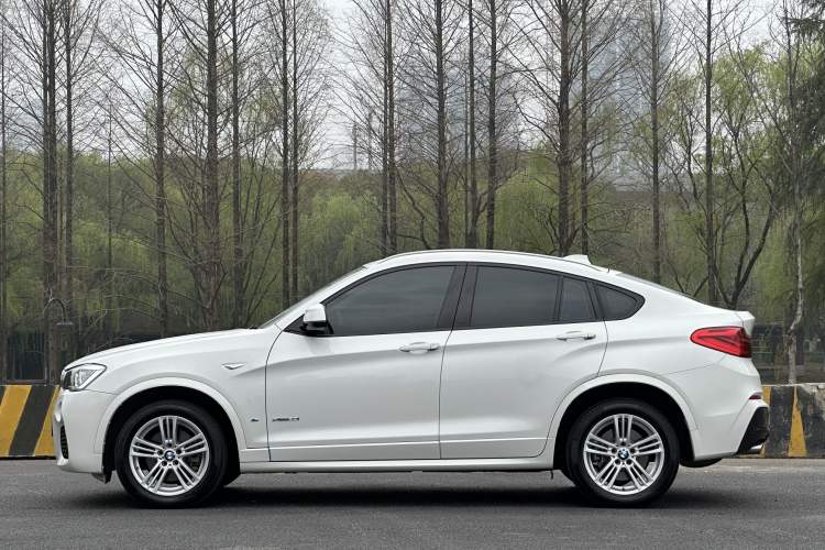 Used BMW X4 2016 xDrive20i M Sport Edition Exterior 4