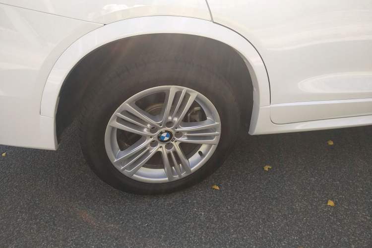Used BMW X4 2016 xDrive20i M Sport Edition Exterior 4