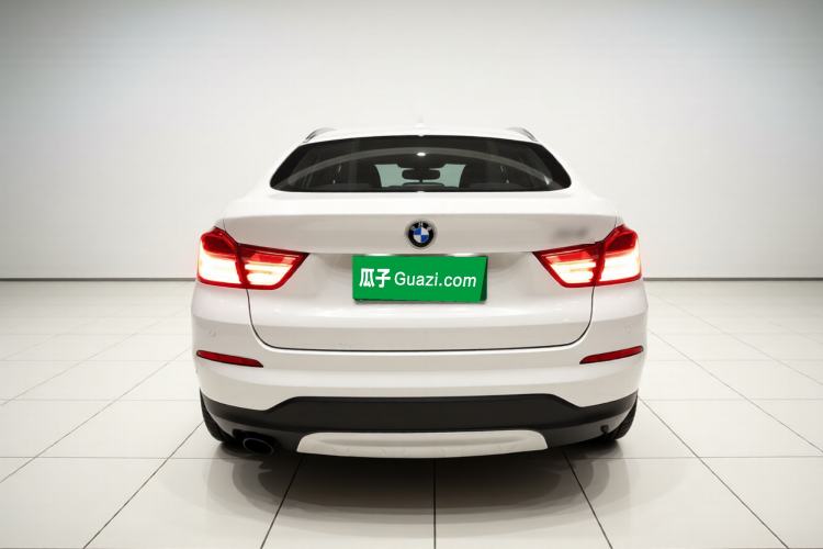 Used BMW X4 2016 xDrive20i M Sport Edition Exterior 4
