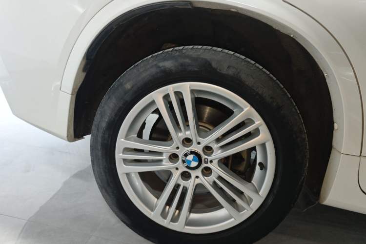 Used BMW X4 2016 xDrive20i M Sport Edition Exterior 8