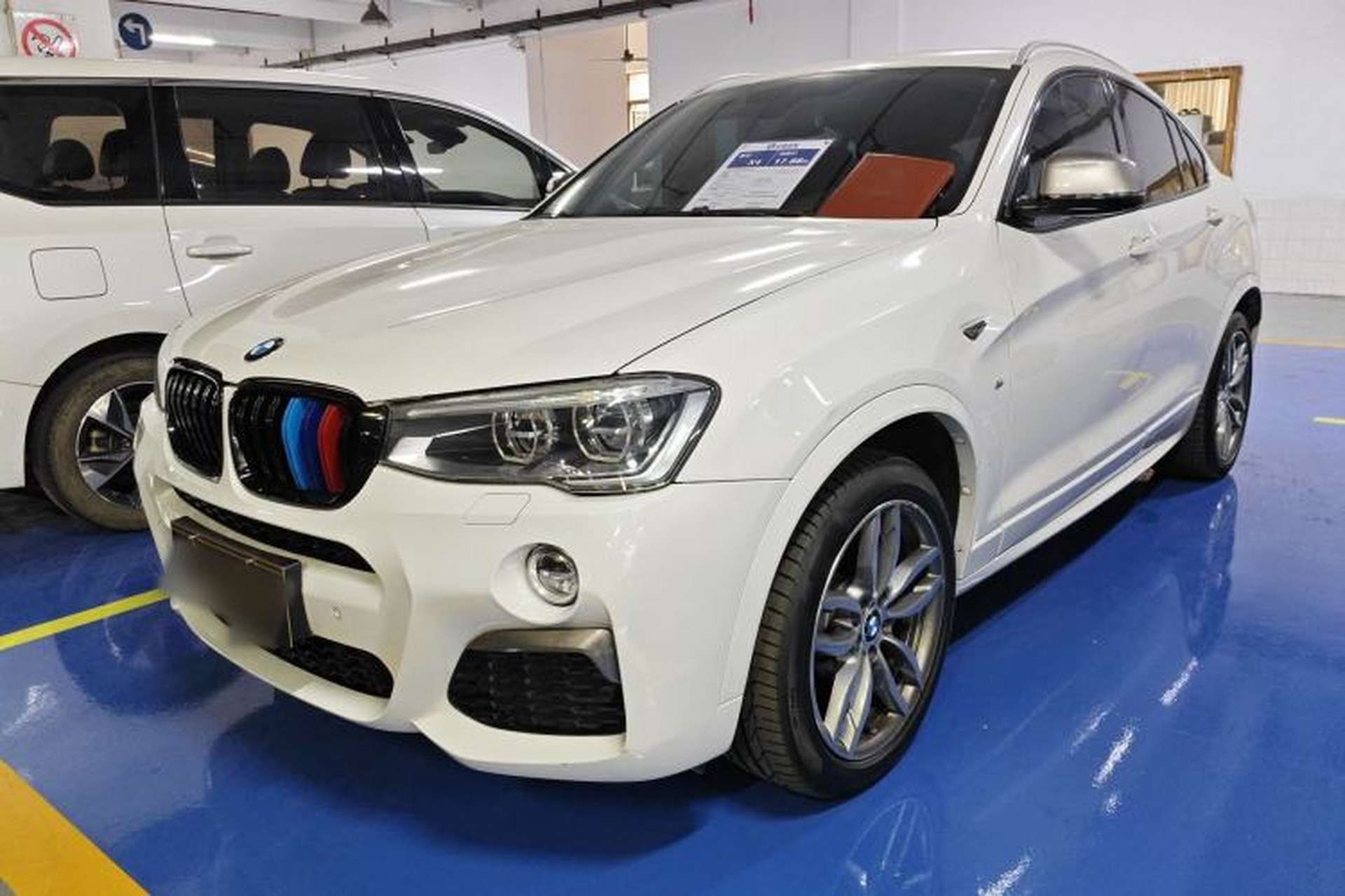 Used BMW X4 2016 M40i Front Left 45 Deg