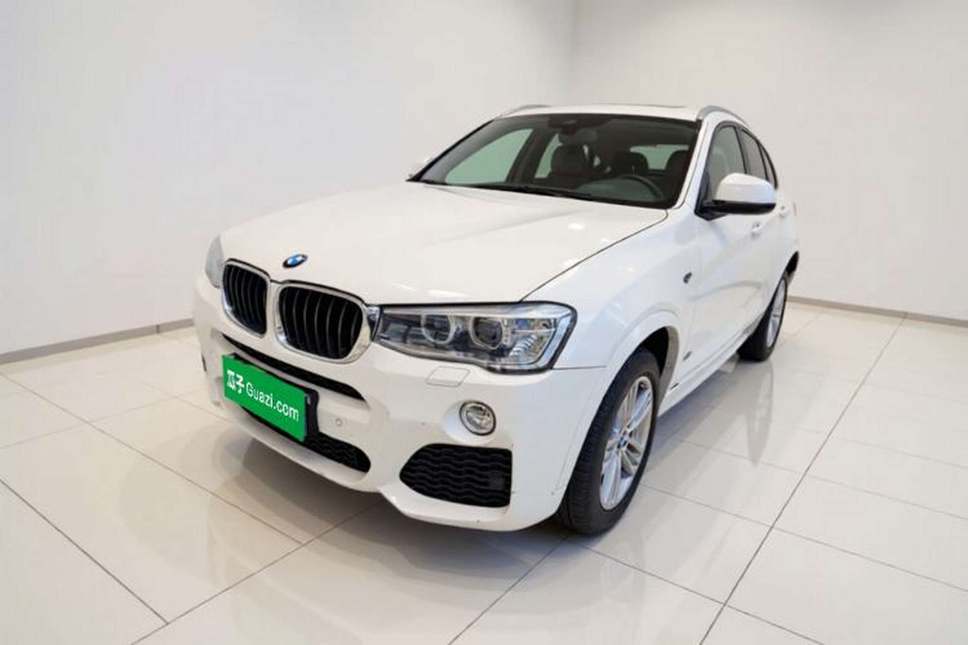 Used BMW X4 2016 xDrive20i M Sport Edition Front Left 45 Deg