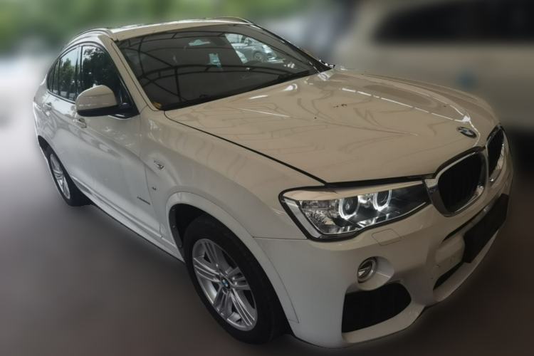 Used BMW X4 2016 xDrive20i M Sport Edition Front Right 45 Deg