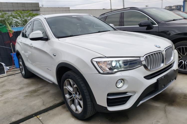 Used BMW X4 2016 xDrive20i M Sport Edition Front Right 45 Deg