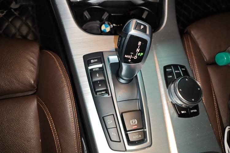 Used BMW X4 2016 xDrive20i M Sport Edition Gear Lever